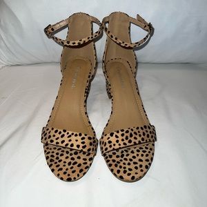 NWOT Animal Print Block Heel Size 8